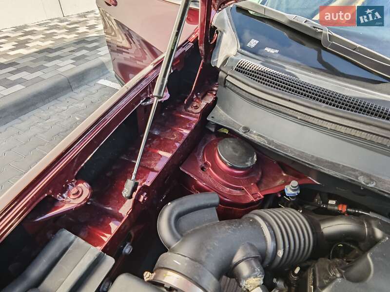 Внедорожник / Кроссовер Jeep Cherokee 2019 в Киеве