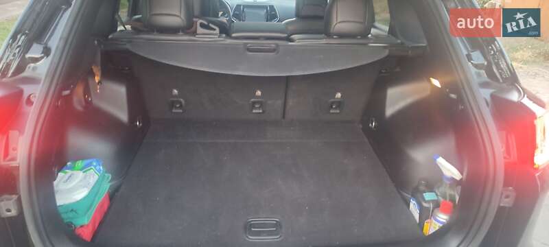 Внедорожник / Кроссовер Jeep Cherokee 2018 в Запорожье