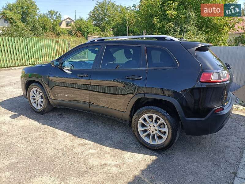 Позашляховик / Кросовер Jeep Cherokee 2020 в Києві