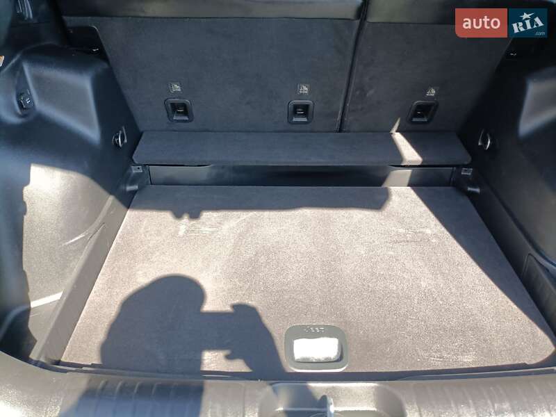 Позашляховик / Кросовер Jeep Cherokee 2020 в Києві