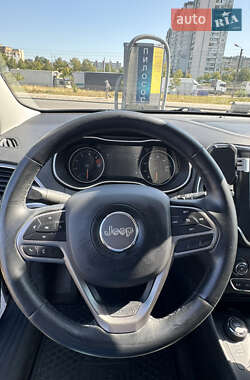 Позашляховик / Кросовер Jeep Cherokee 2018 в Києві
