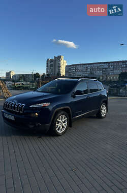 Внедорожник / Кроссовер Jeep Cherokee 2014 в Сумах