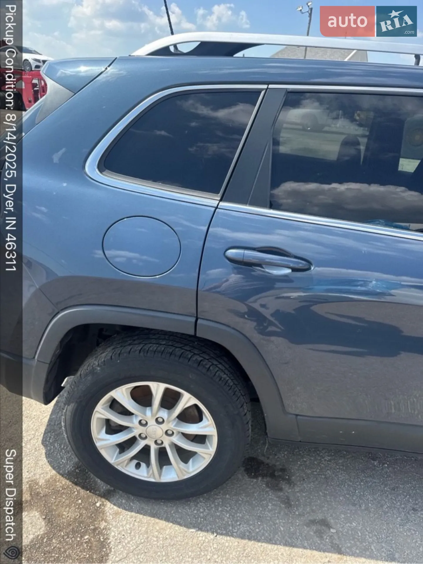 2018 Jeep Cherokee - мініатюра 12