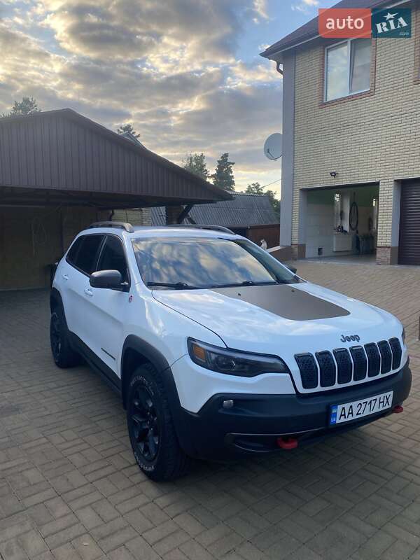 Jeep Cherokee 2019