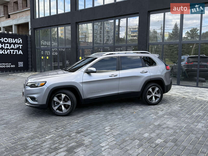 Позашляховик / Кросовер Jeep Cherokee 2019 в Полтаві фото 4 Позашляховик / Кросовер Jeep Cherokee 2019 в Полтаві