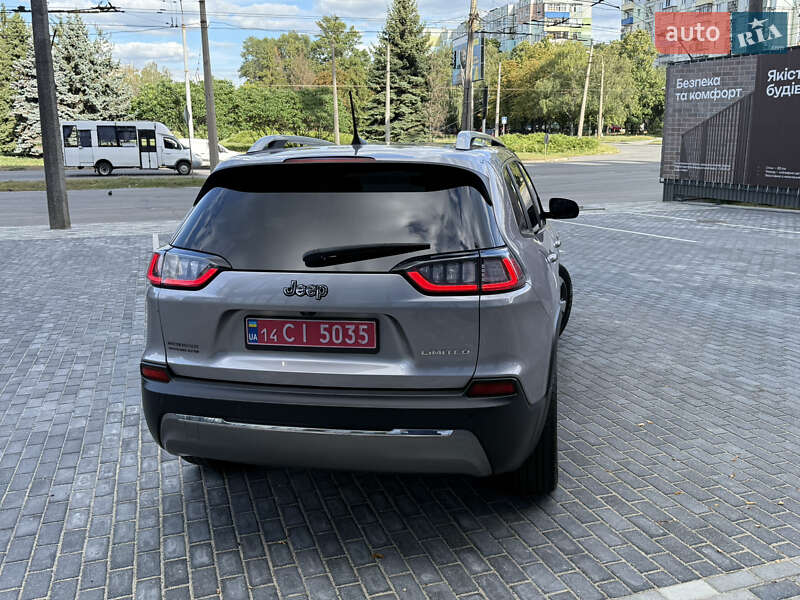 Позашляховик / Кросовер Jeep Cherokee 2019 в Полтаві фото 9 Позашляховик / Кросовер Jeep Cherokee 2019 в Полтаві