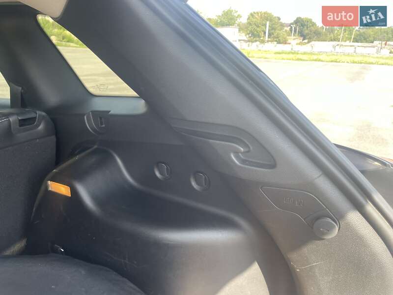 Позашляховик / Кросовер Jeep Cherokee 2015 в Тульчині