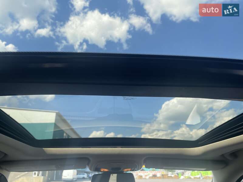 Позашляховик / Кросовер Jeep Cherokee 2015 в Тульчині