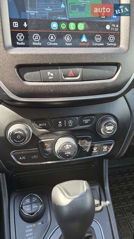 Позашляховик / Кросовер Jeep Cherokee 2020 в Львові