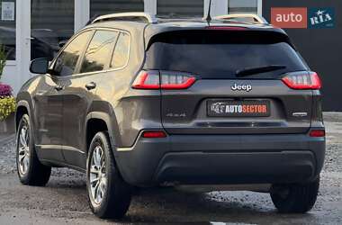 Внедорожник / Кроссовер Jeep Cherokee 2018 в 