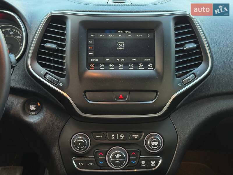 Внедорожник / Кроссовер Jeep Cherokee 2018 в Харькове