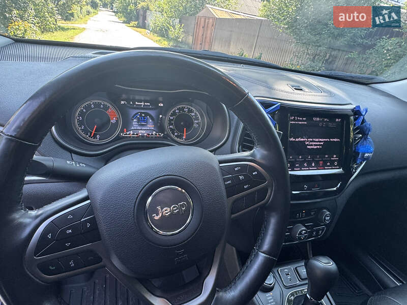 Позашляховик / Кросовер Jeep Cherokee 2018 в Києві
