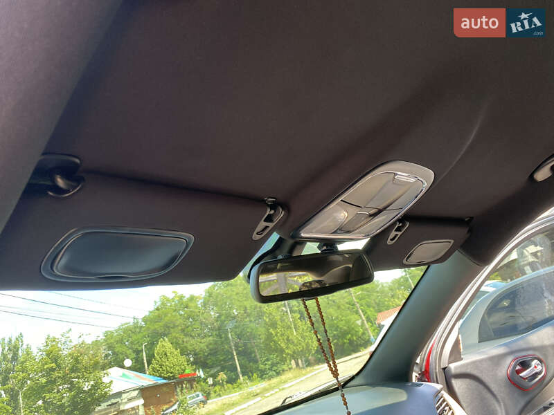 Внедорожник / Кроссовер Jeep Cherokee 2016 в Черновцах