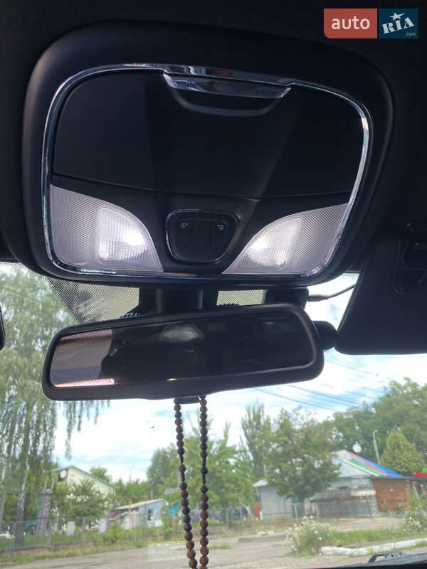 Внедорожник / Кроссовер Jeep Cherokee 2016 в Черновцах