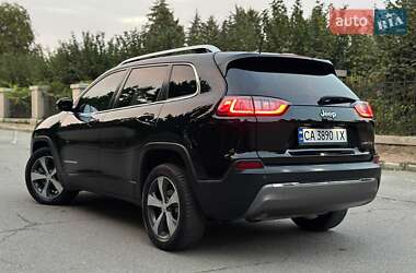 Позашляховик / Кросовер Jeep Cherokee 2018 в Умані