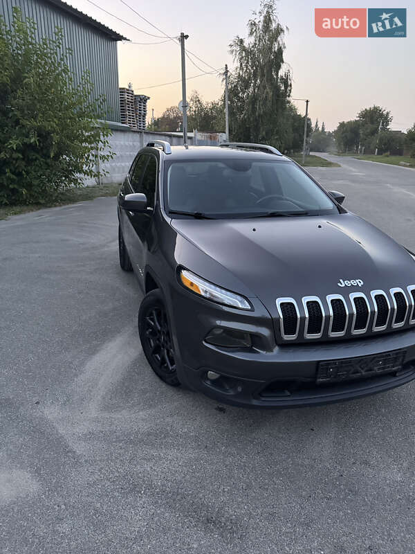 Внедорожник / Кроссовер Jeep Cherokee 2017 в Фастове