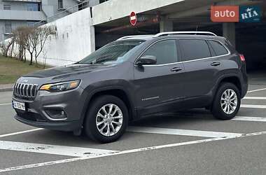 Внедорожник / Кроссовер Jeep Cherokee 2018 в 