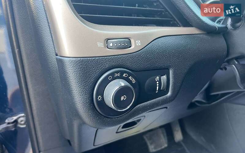 Позашляховик / Кросовер Jeep Cherokee 2017 в Івано-Франківську фото 11 Позашляховик / Кросовер Jeep Cherokee 2017 в Івано-Франківську