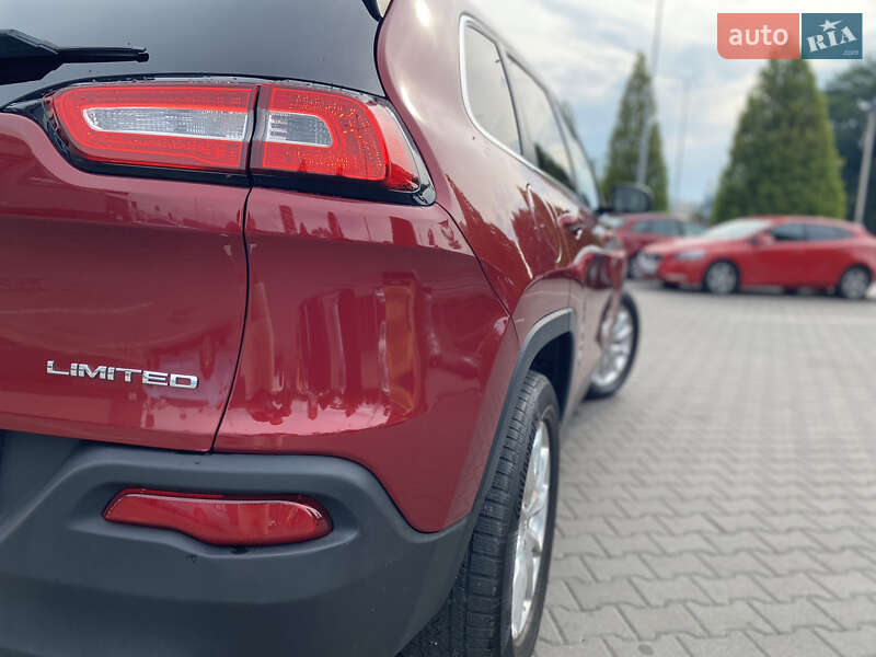 Внедорожник / Кроссовер Jeep Cherokee 2015 в Буче фото 6 Внедорожник / Кроссовер Jeep Cherokee 2015 в Буче