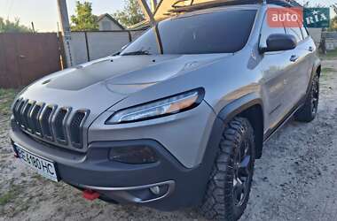 Внедорожник / Кроссовер Jeep Cherokee 2017 в Мерефа