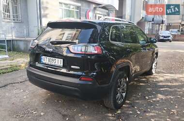 Внедорожник / Кроссовер Jeep Cherokee 2019 в 