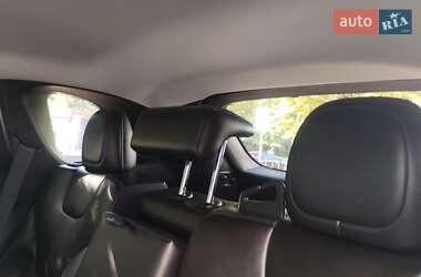 Внедорожник / Кроссовер Jeep Cherokee 2019 в 