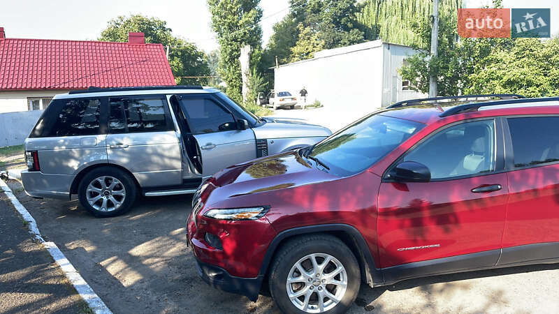 Внедорожник / Кроссовер Jeep Cherokee 2016 в Черновцах