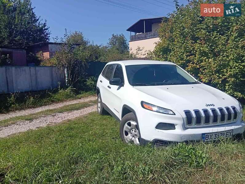 Позашляховик / Кросовер Jeep Cherokee 2013 в Хмельницькому