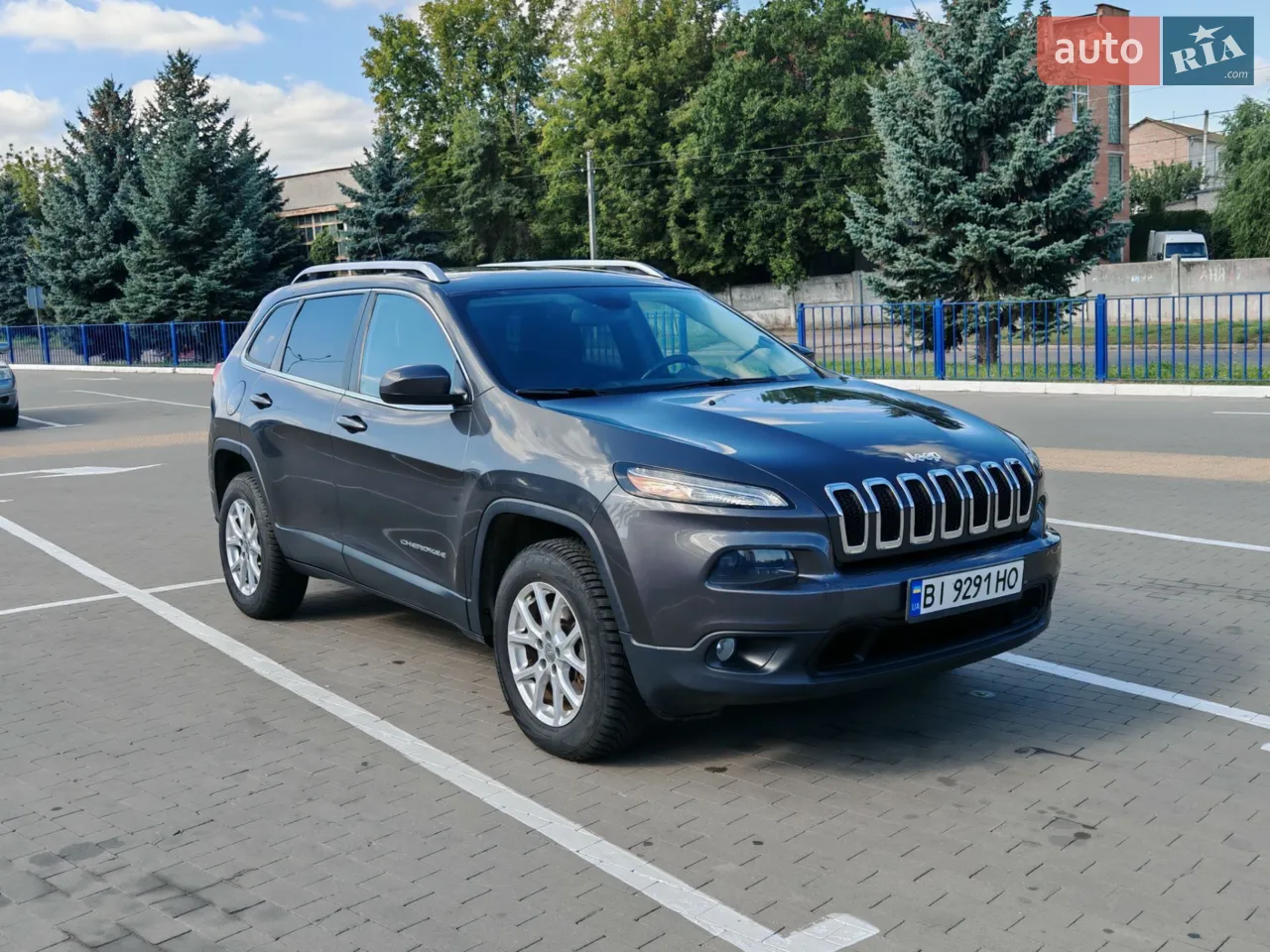 2014 Jeep Cherokee - мініатюра 29
