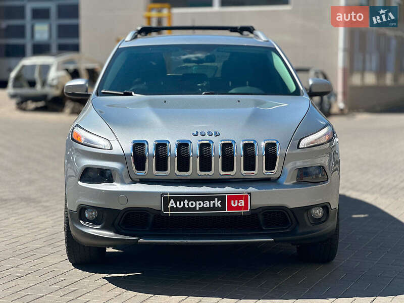 Внедорожник / Кроссовер Jeep Cherokee 2015 в Одессе