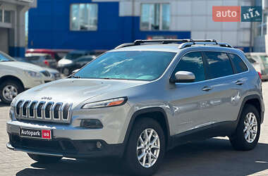 Внедорожник / Кроссовер Jeep Cherokee 2015 в Одессе