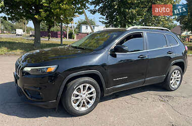Внедорожник / Кроссовер Jeep Cherokee 2018 в 