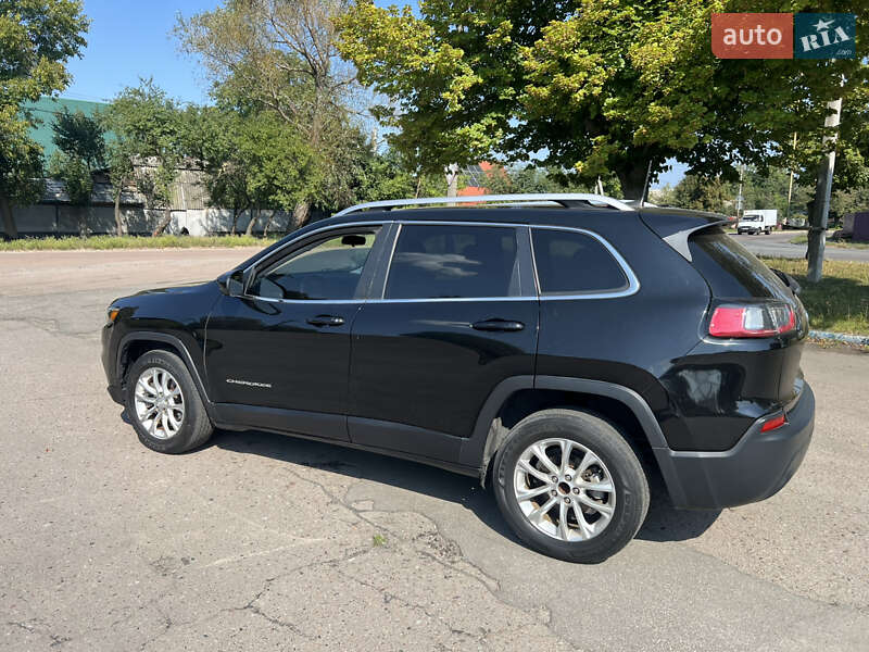 Внедорожник / Кроссовер Jeep Cherokee 2018 в Чернигове
