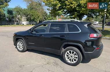 Внедорожник / Кроссовер Jeep Cherokee 2018 в 