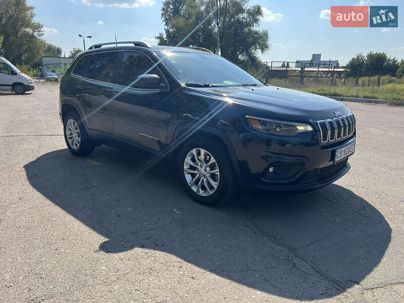 Внедорожник / Кроссовер Jeep Cherokee 2018 в Чернигове