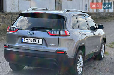 Внедорожник / Кроссовер Jeep Cherokee 2020 в 