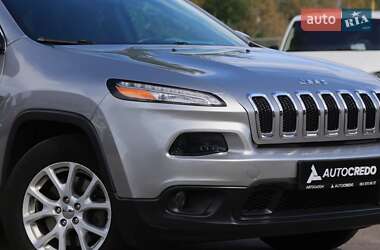 Внедорожник / Кроссовер Jeep Cherokee 2017 в 