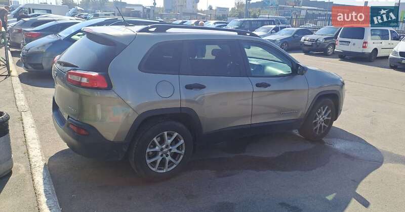 Внедорожник / Кроссовер Jeep Cherokee 2017 в Киеве