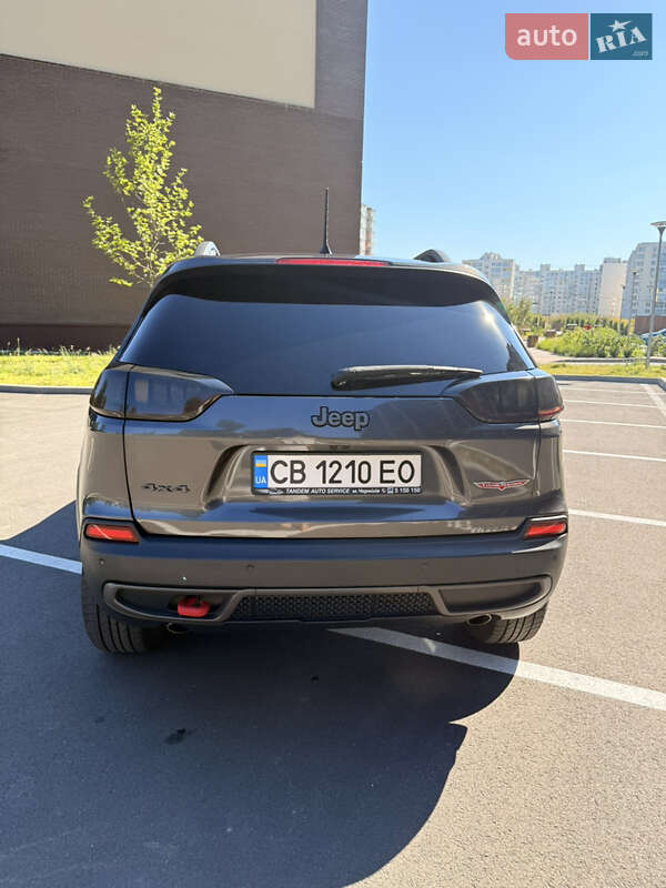 Позашляховик / Кросовер Jeep Cherokee 2018 в Чернігові