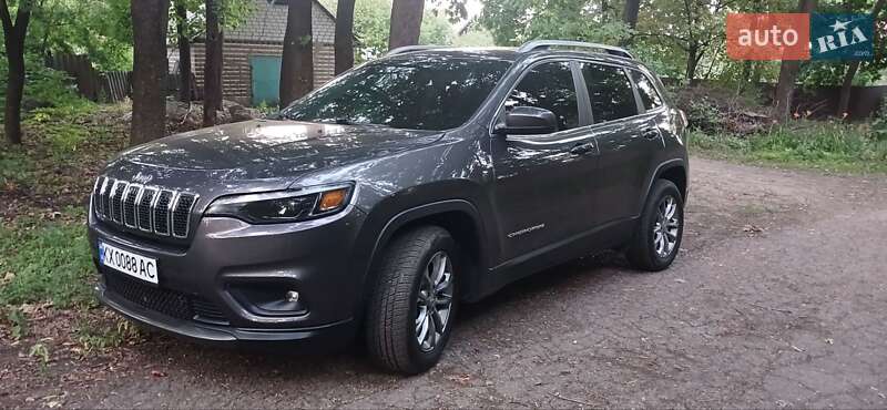 Внедорожник / Кроссовер Jeep Cherokee 2018 в Харькове