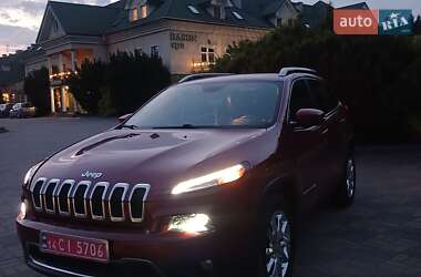 Внедорожник / Кроссовер Jeep Cherokee 2016 в 