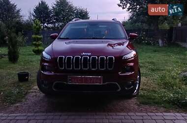 Внедорожник / Кроссовер Jeep Cherokee 2016 в 