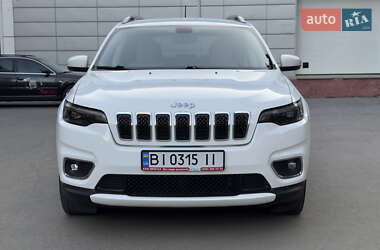 Внедорожник / Кроссовер Jeep Cherokee 2019 в 