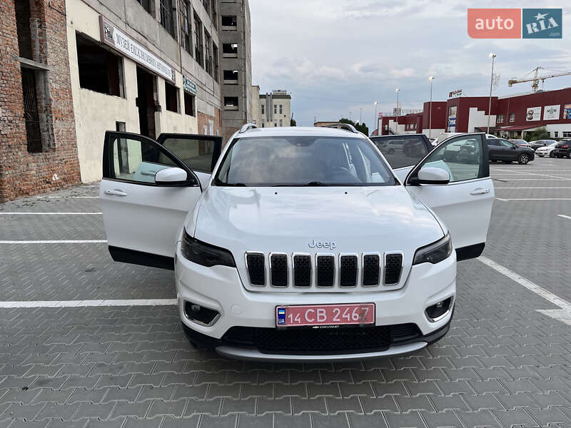 Внедорожник / Кроссовер Jeep Cherokee 2019 в Тернополе