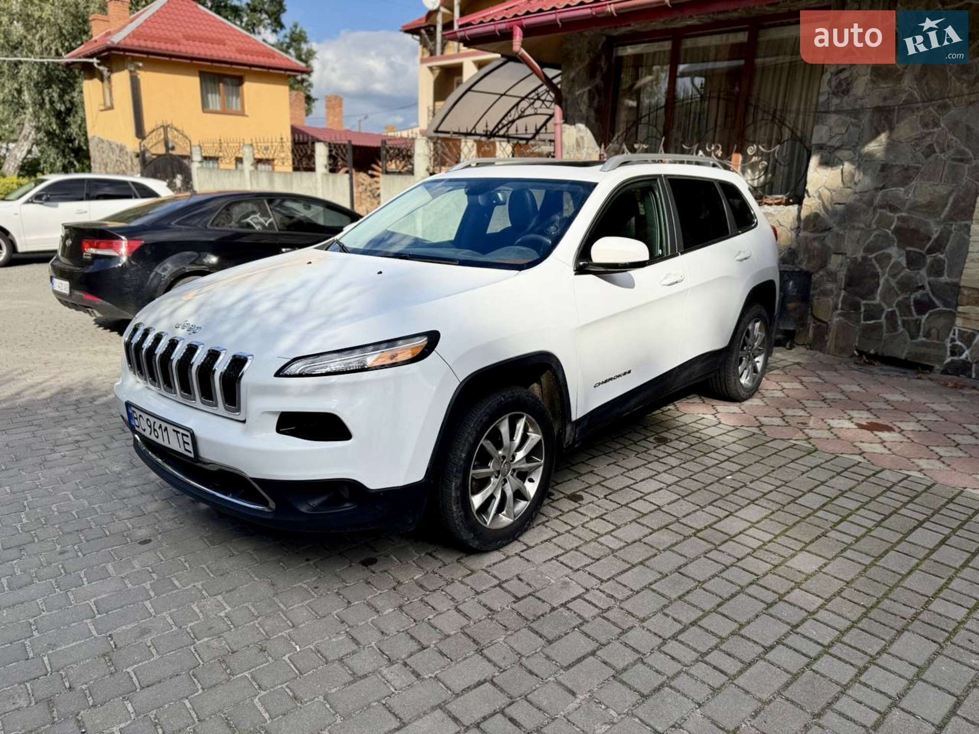 2013 Jeep Cherokee - мініатюра 2