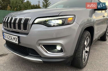 Внедорожник / Кроссовер Jeep Cherokee 2020 в 