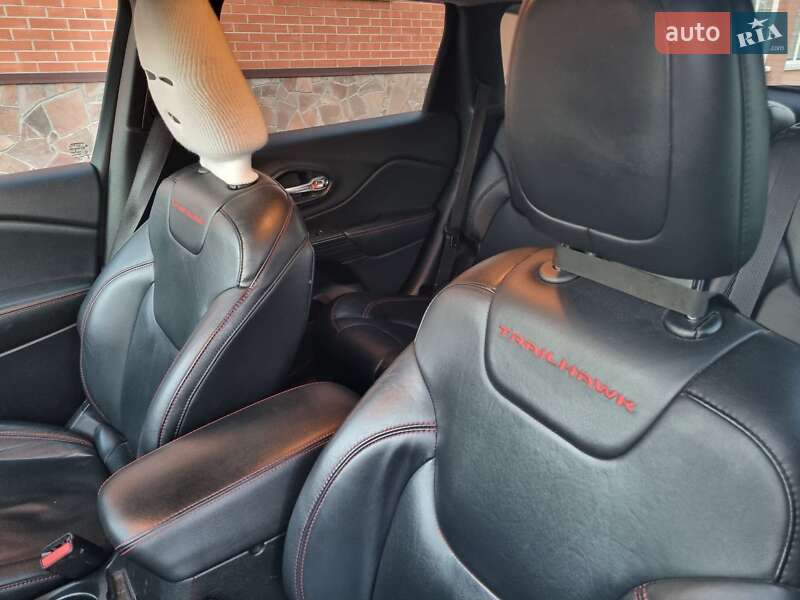 Позашляховик / Кросовер Jeep Cherokee 2015 в Києві фото 7 Позашляховик / Кросовер Jeep Cherokee 2015 в Києві