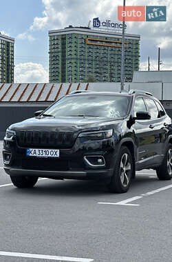 Внедорожник / Кроссовер Jeep Cherokee 2018 в Киеве