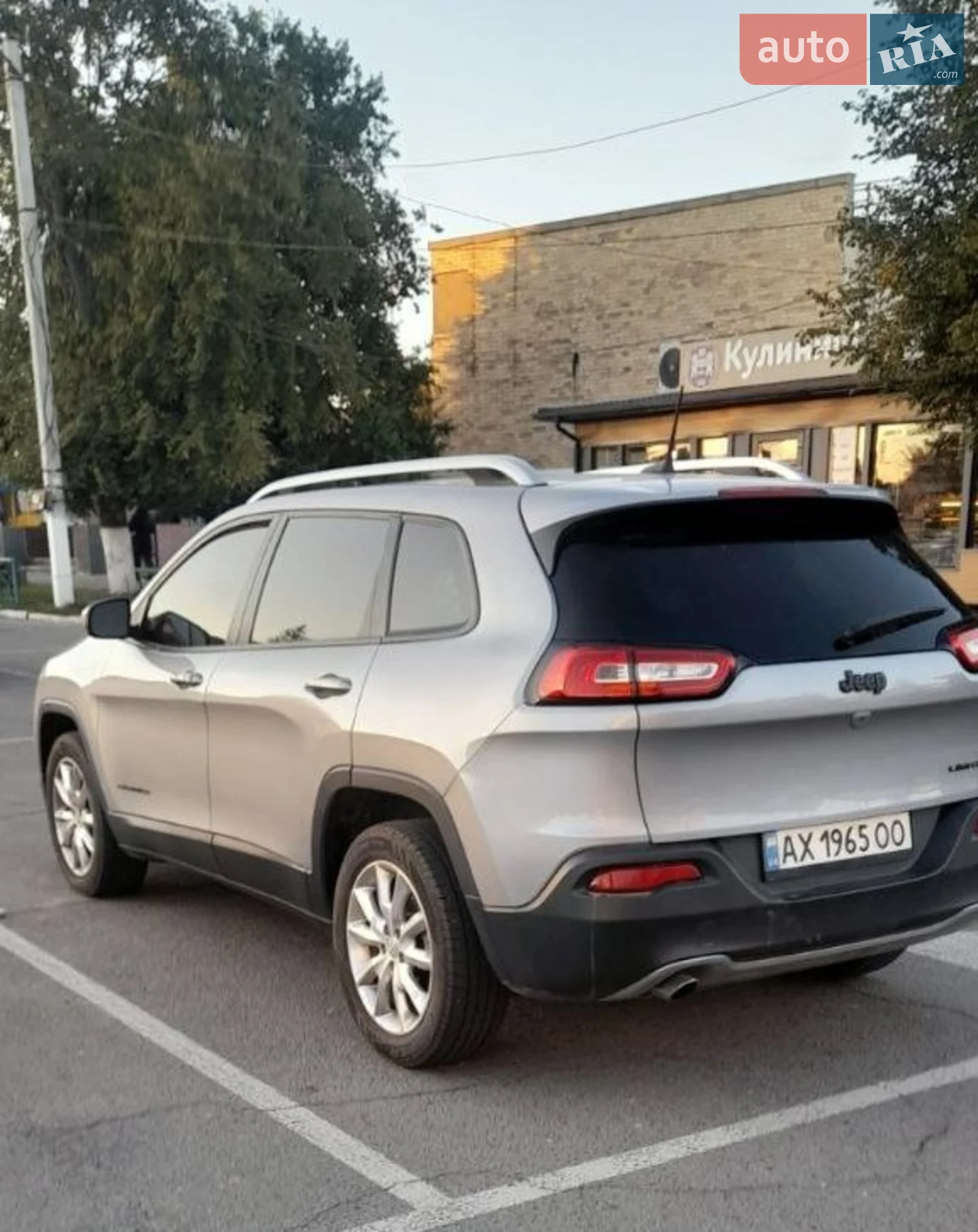 2015 Jeep Cherokee - мініатюра 3