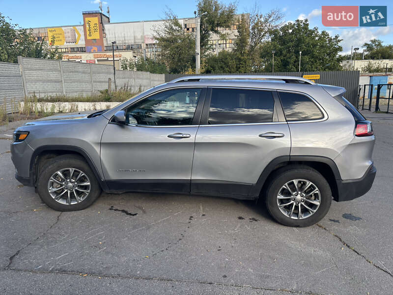 Позашляховик / Кросовер Jeep Cherokee 2019 в Харкові